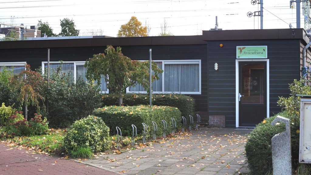 Vogelmarkt bij Avicultura in Woerden